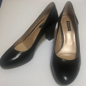 BRAND NEW Alex Marie black leather heels